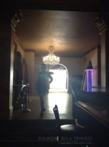 Diamond Diva Princess Hollywood Blonde